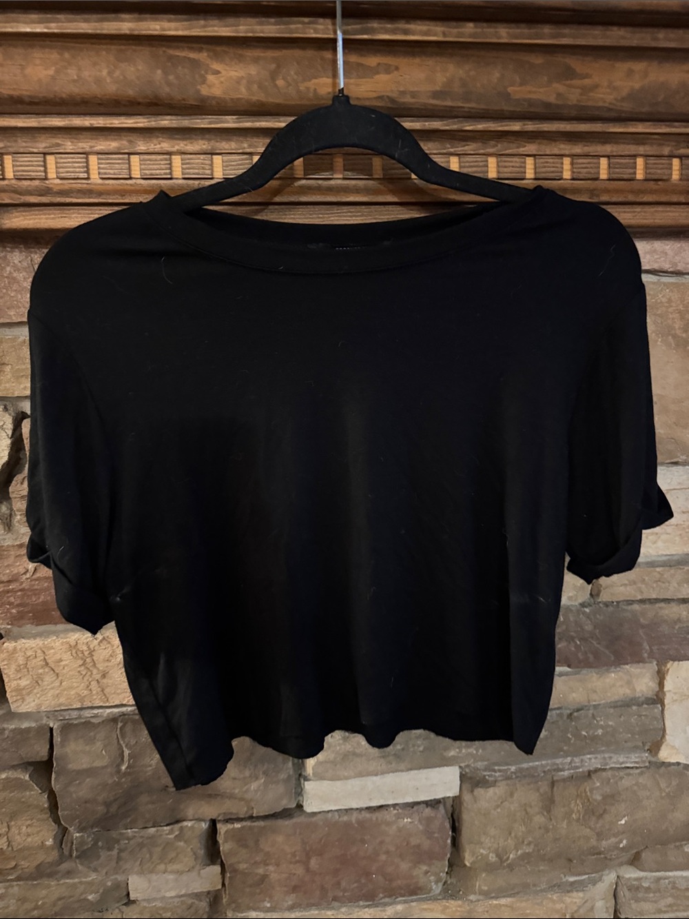 Forever 21 Black Cropped Tee